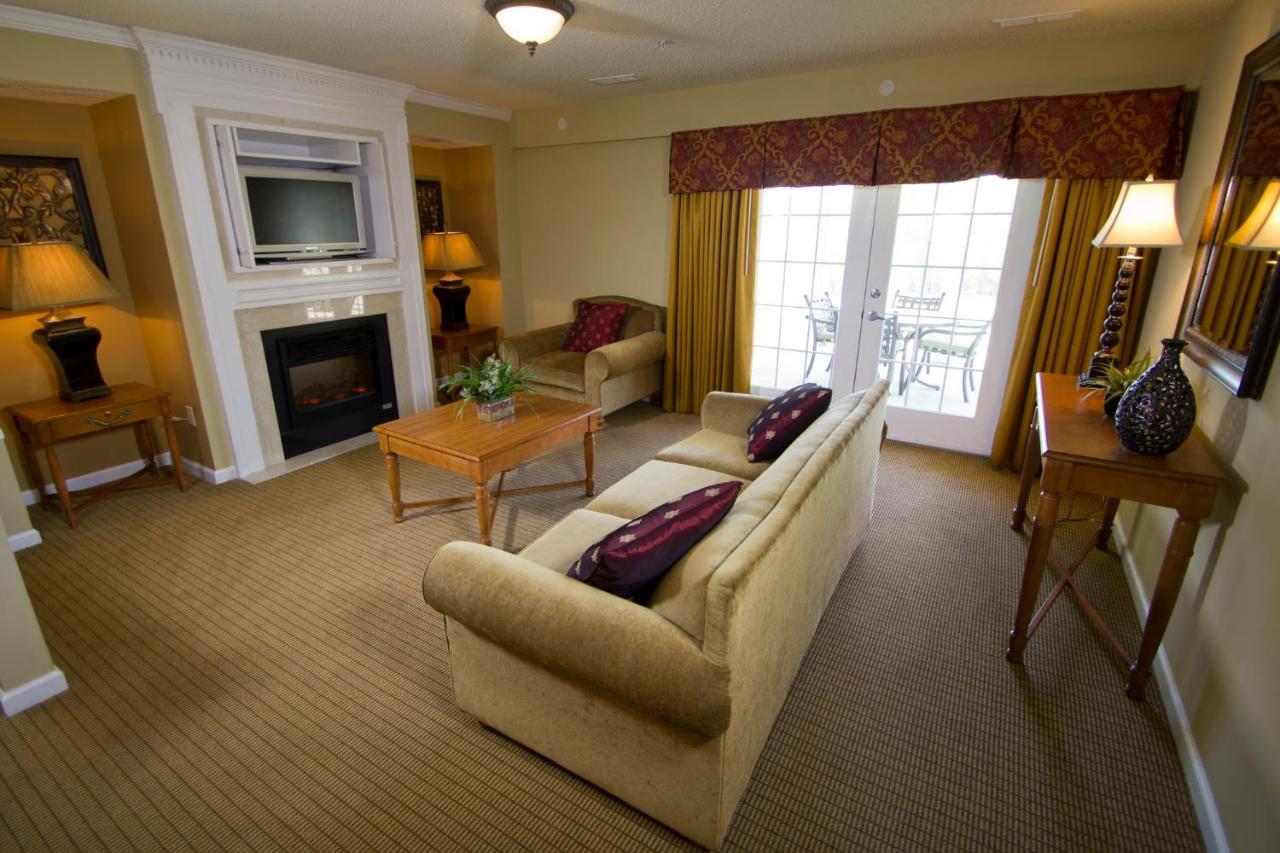 Hilton Vacation Club Greensprings Resort
